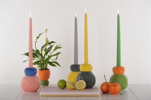 Kerzenhalter, Joyful Ø11x H13cm, 4 Farben mix. Kerzenhalter, Joyful Ø11x H13cm, 4 Farben mix.
